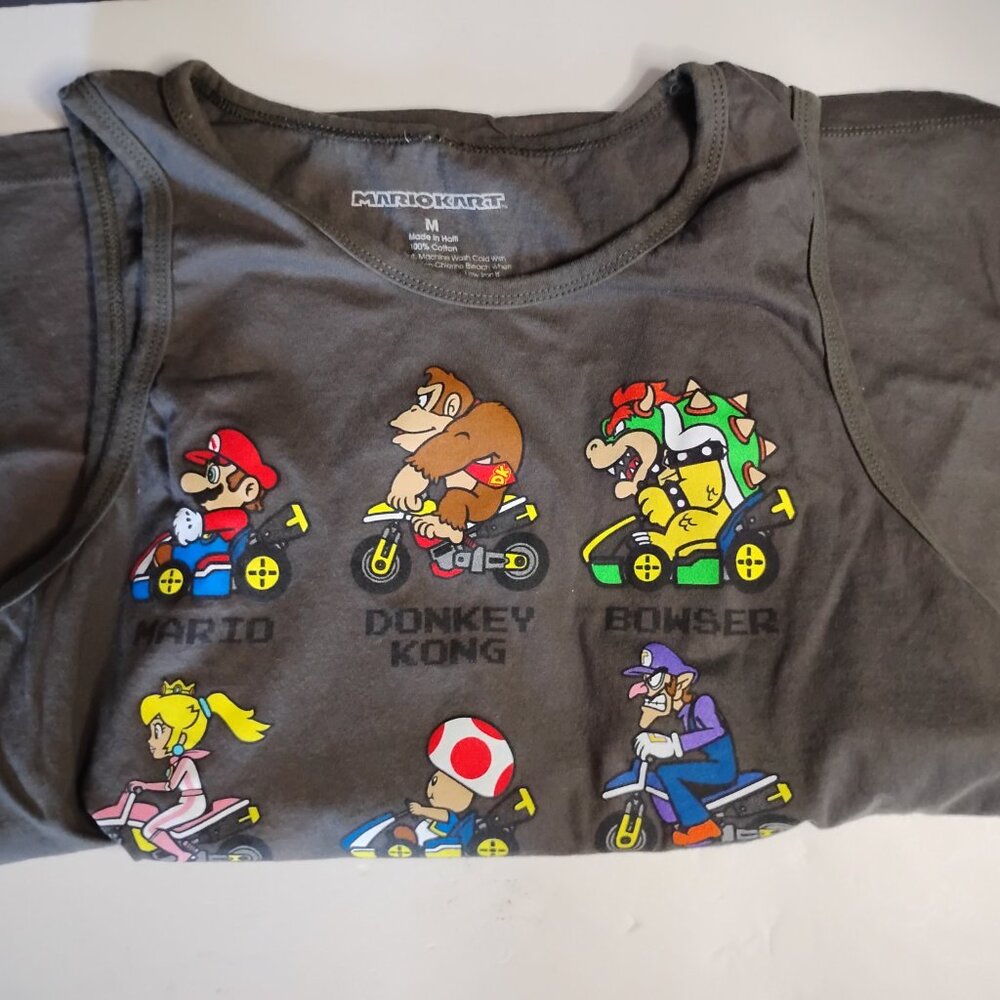 Women's MarioKart Cast Tank Top Size M